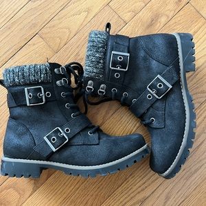 Cliffs- Women’s boots 8 1/2